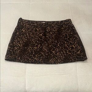 Levi’s Girlfriend Mini Skirt